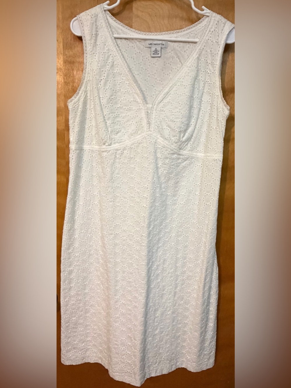 Liz Claiborne White Cotton Eyelet Sleeveless V-Neck Lined Midi Dress 14
